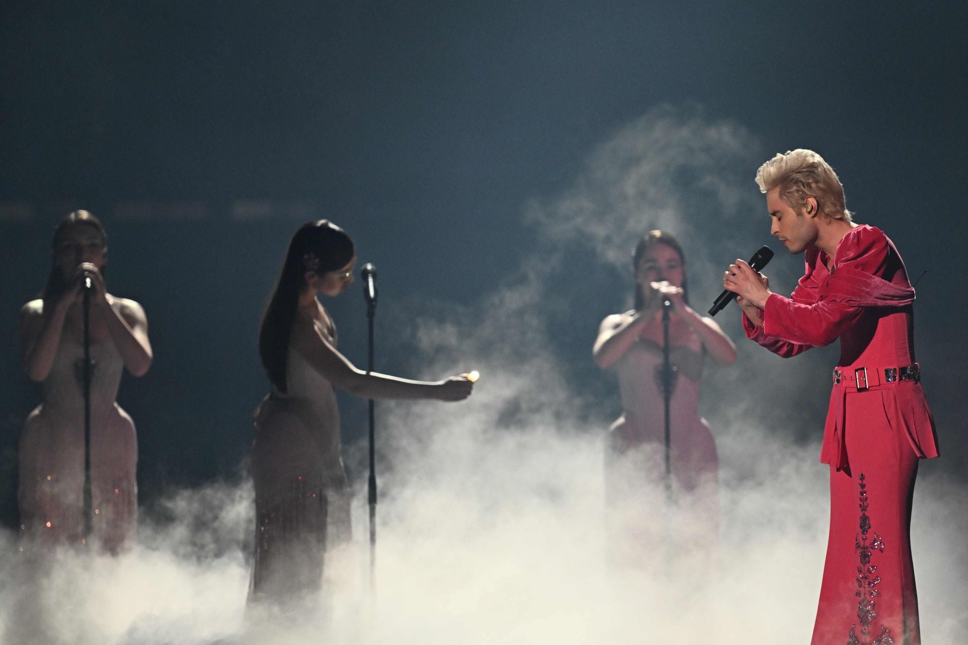 Las mejores imágenes de la final de Eurovisión 2025