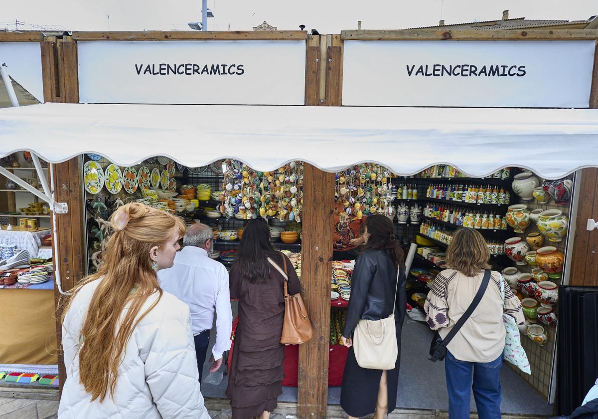 Mercado de la Escuraeta en la plaza de la Reina