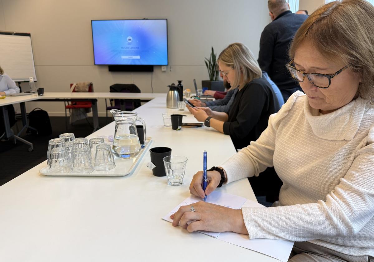 Jornada de trabajo durante la visita a Breda (Países Bajos).