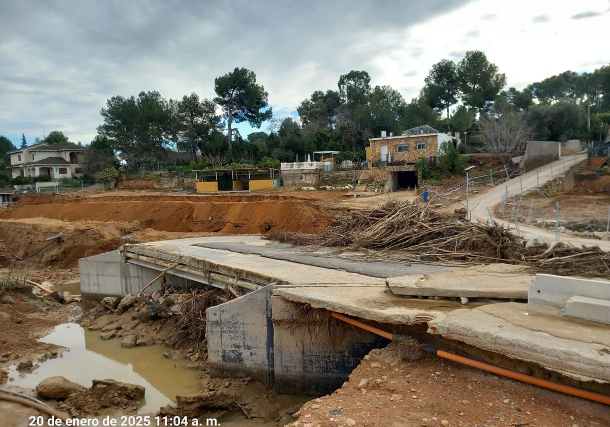 Inician las obras de un puente clave para miles de vecinos de calicanto y sierra perenchiza | las provincias