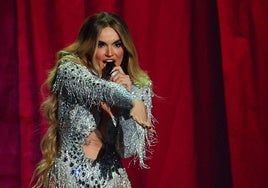 Melody interpreta 'Esa diva' en la final de Eurovisión 2025 celebrada en Basilea.