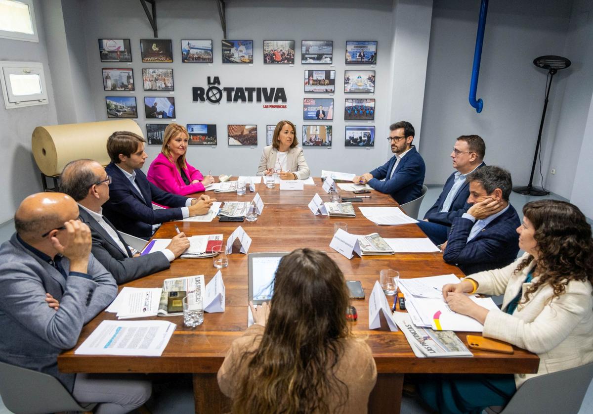 La comunitat, faro del municipalismo y solidaridad internacional | las provincias