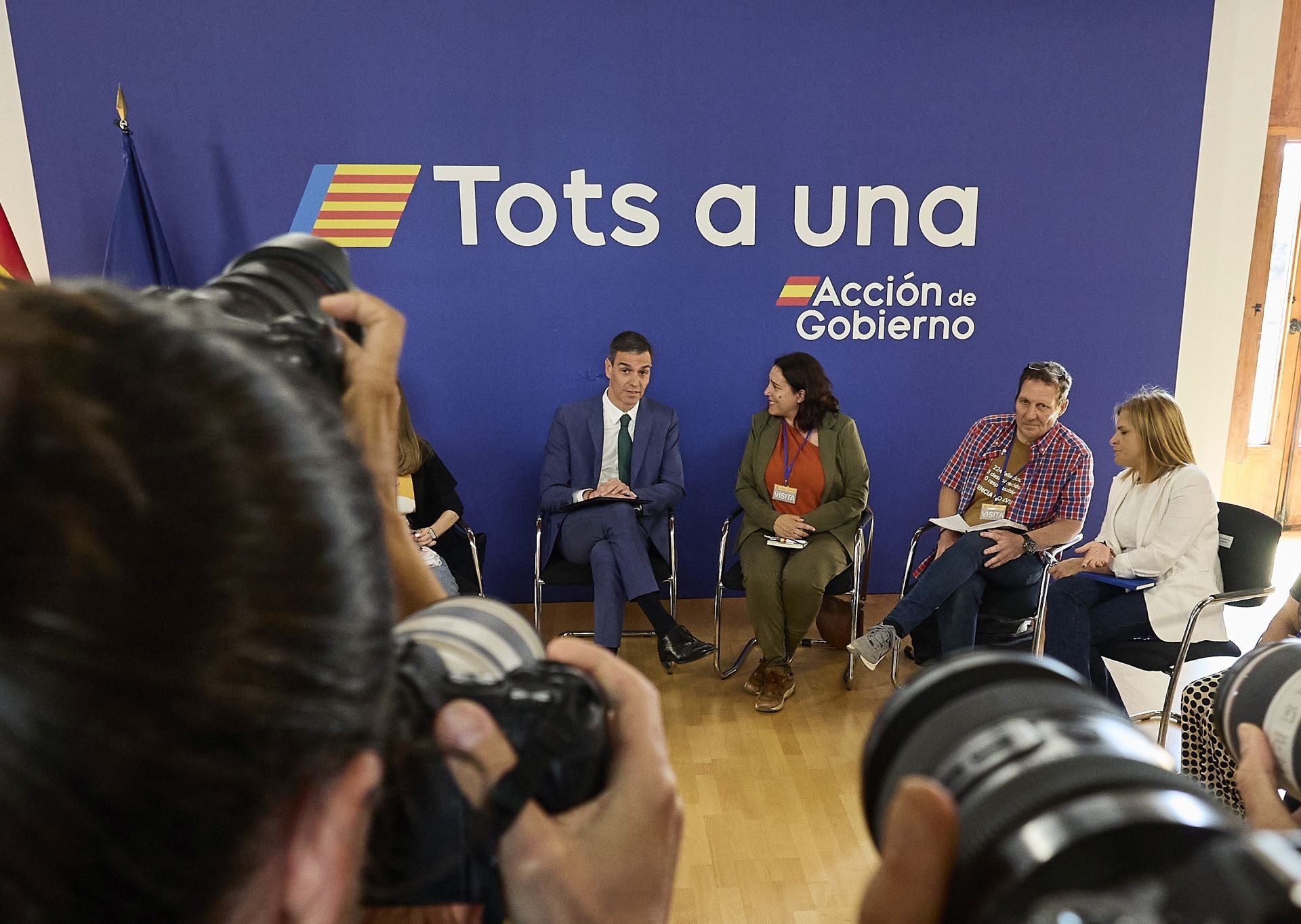 FOTOS | Sánchez se reúne con las víctimas de la dana en Valencia