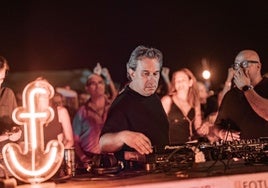 Los míticos DJs de la Ruta subirán a la cabina en una tarde mítica.