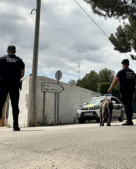 Un control policial en Vilamarxant.