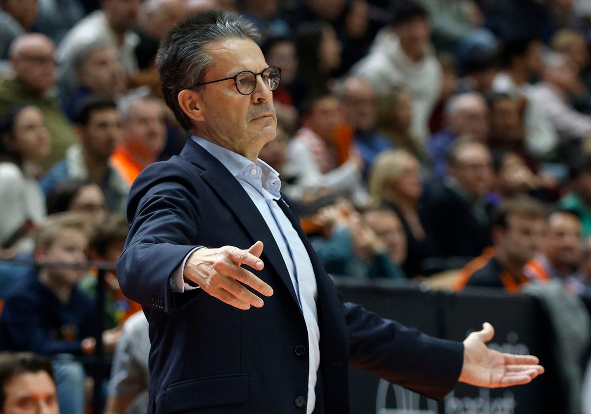 Pedro Martínez, durante un partido del Valencia Basket esta temporada.