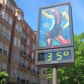 Un termómetro marca 35ºC en una imagen de archivo.