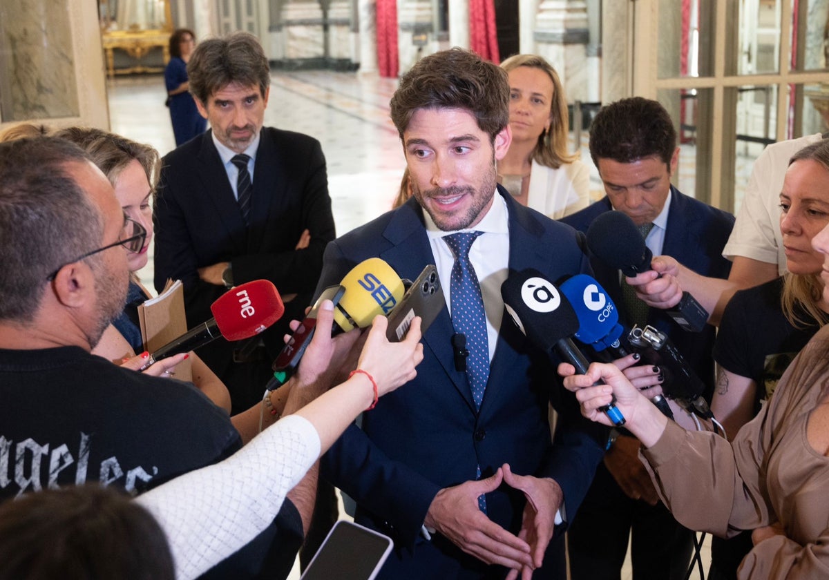 ¿Por qué Juan Carlos Caballero se ha abstenido durante el pleno?