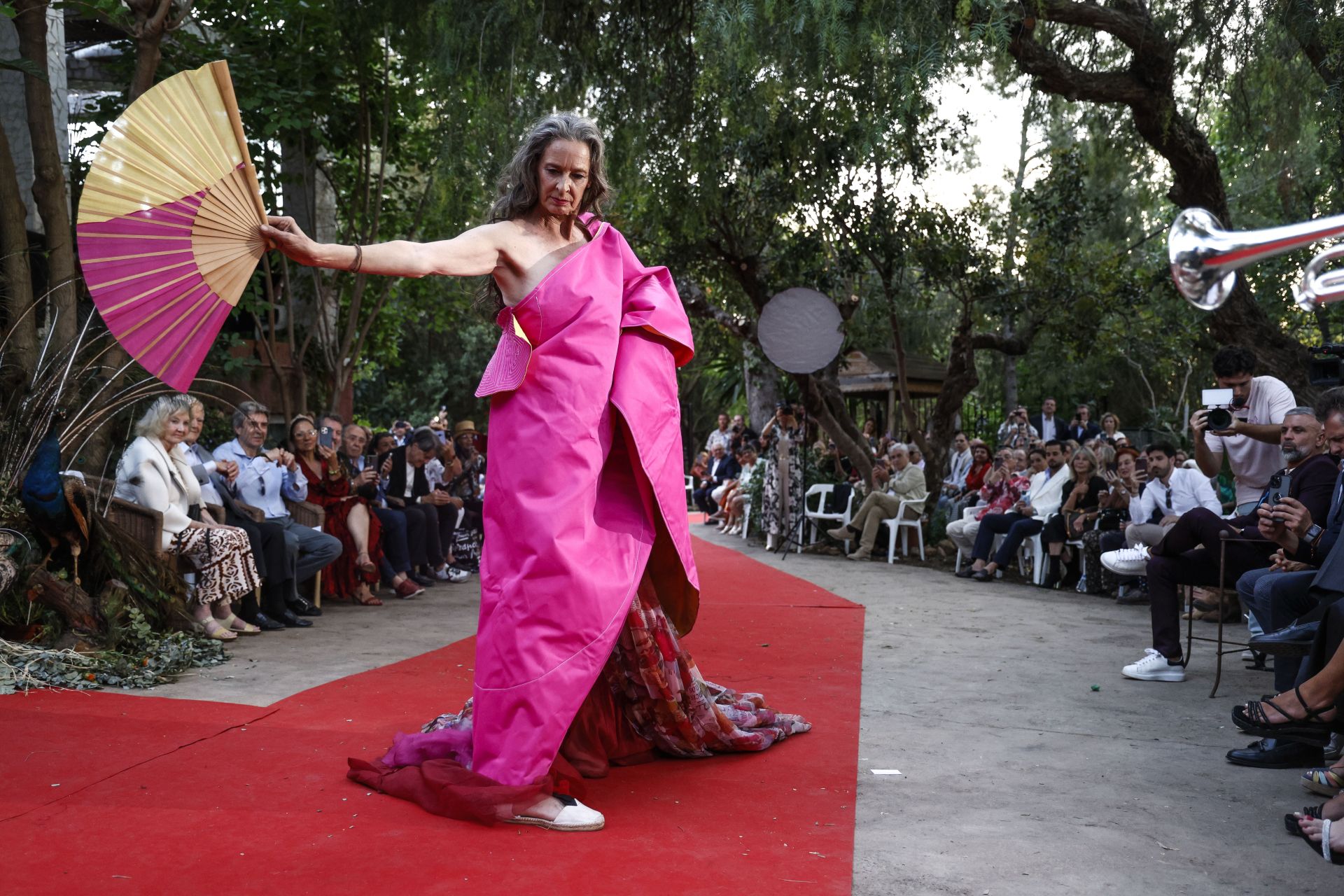FOTOS | Desfile de Francis Montesinos en Llíria por sus 50 años de trayectoria