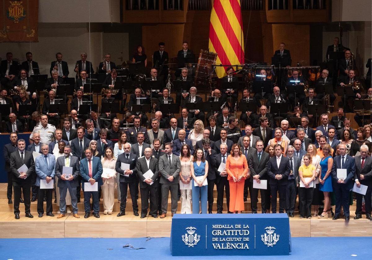 FOTOS | Entrega de las Medallas de la Gratitud del Ayuntamiento de Valencia