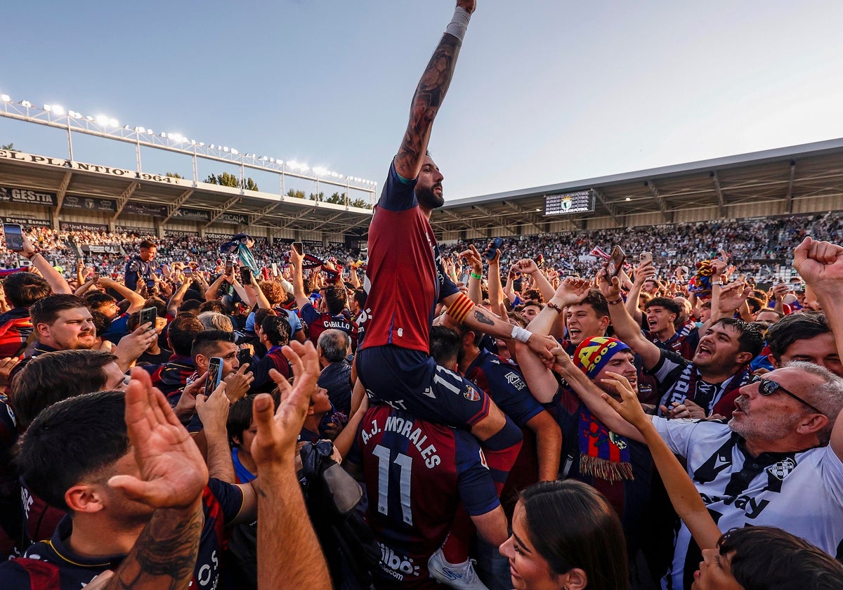 El Levante se ofrece a pagar las multas al Burgos