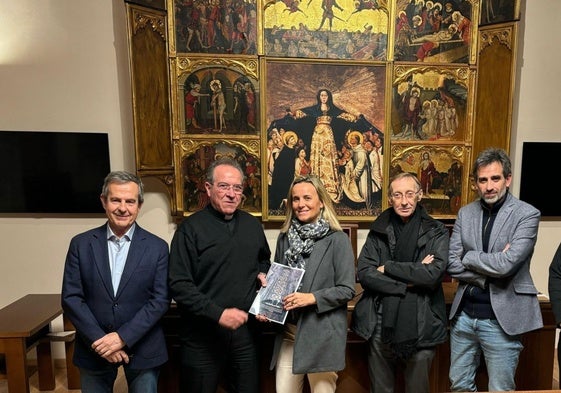 Los integrantes de la comisión.