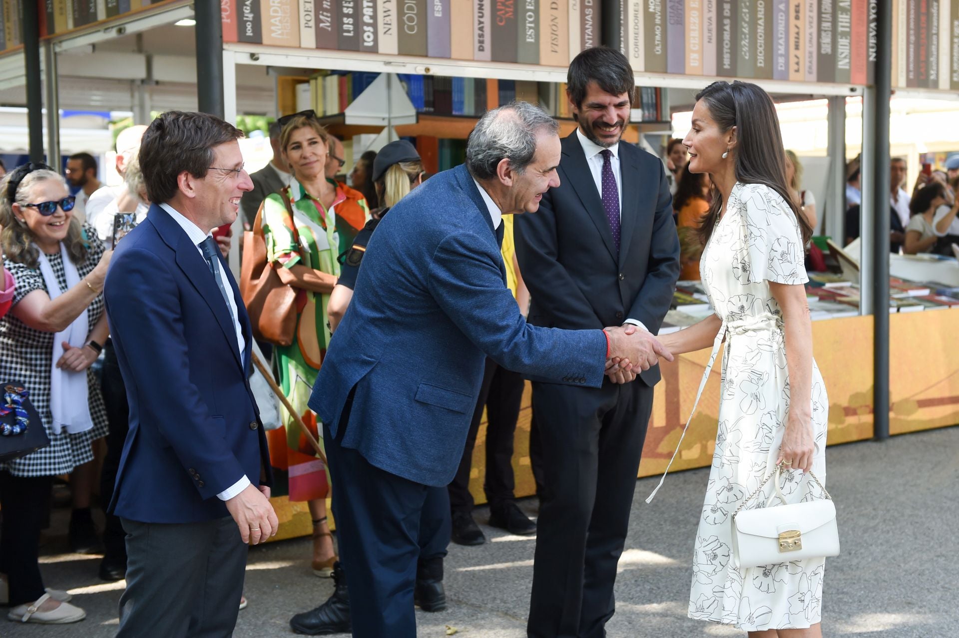 La reina Letizia inaugura la 84ª edición de la Feria del Libro de Madrid