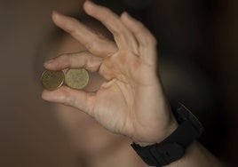 Dos monedas de 100 pesetas, en una imagen de archivo.