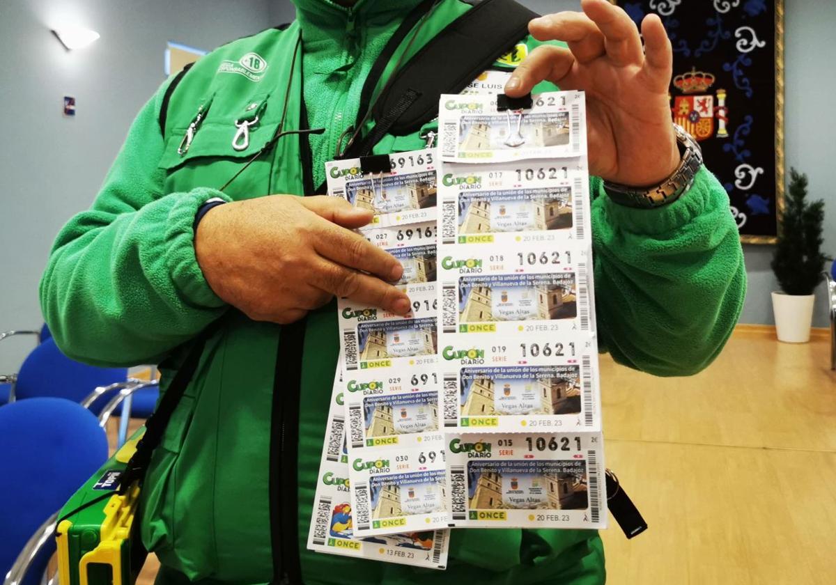 El sueldazo de la once del sábado deja un premio de 300. 000 euros al contado y 5. 000 mensuales a un único afortunado | las provincias