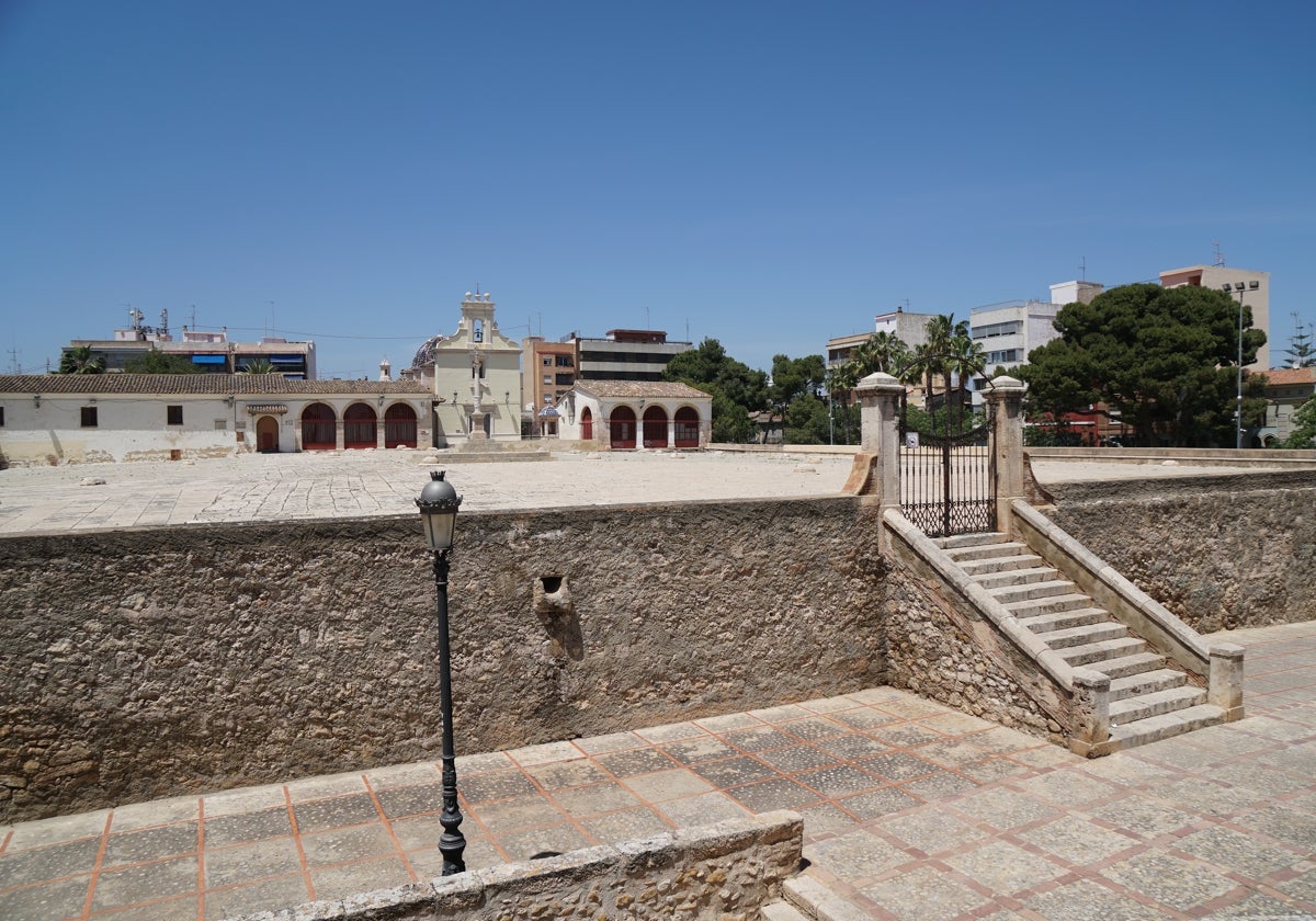 Burjassot reactiva sus rutas culturales gratuitas con visitas guiadas a los silos, estellés y blasco ibáñez | las provincias