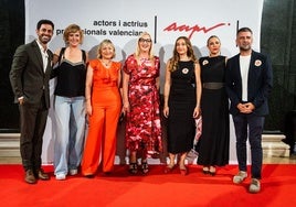 Una gala de actores entre el recuerdo de la dana y la condena a la política cultural de la Generalitat