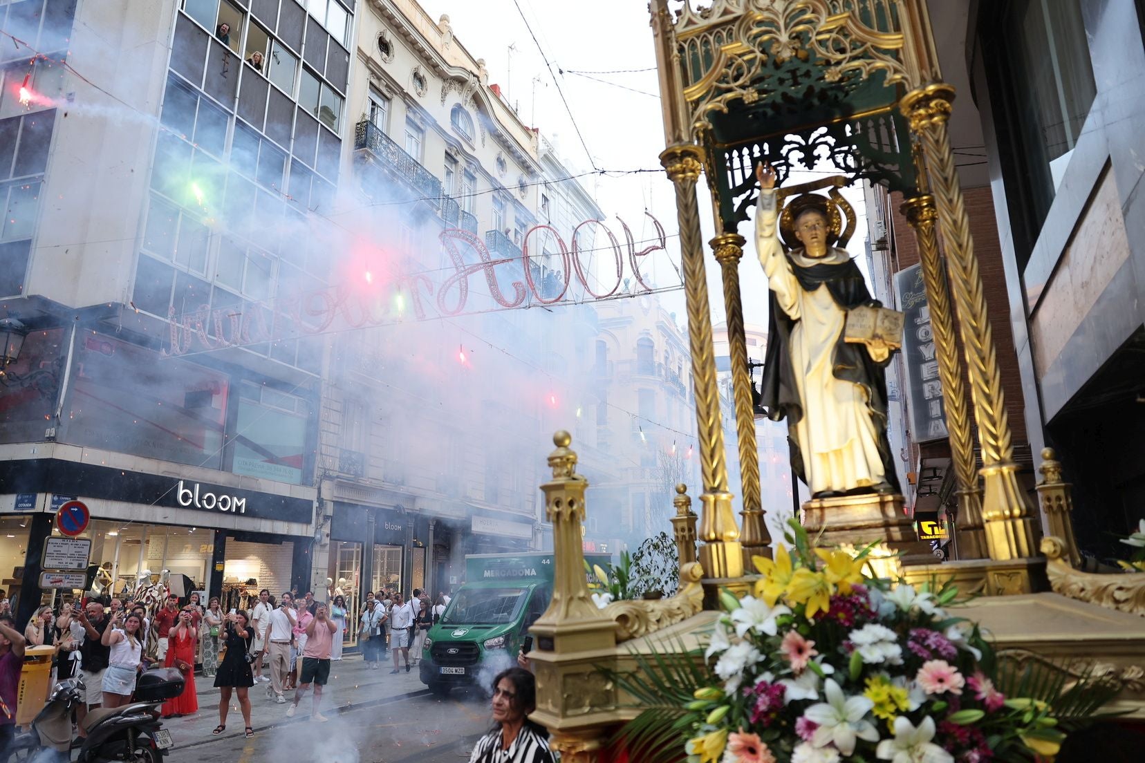 FOTOS | Así ha sido la procesión de los niños de San Vicente Ferrer en Valencia