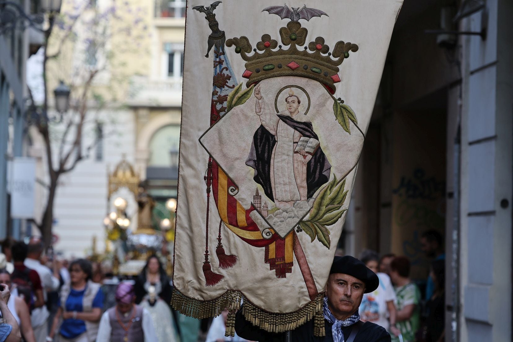 FOTOS | Así ha sido la procesión de los niños de San Vicente Ferrer en Valencia