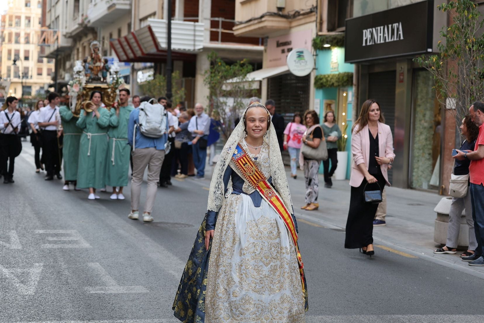 FOTOS | Así ha sido la procesión de los niños de San Vicente Ferrer en Valencia