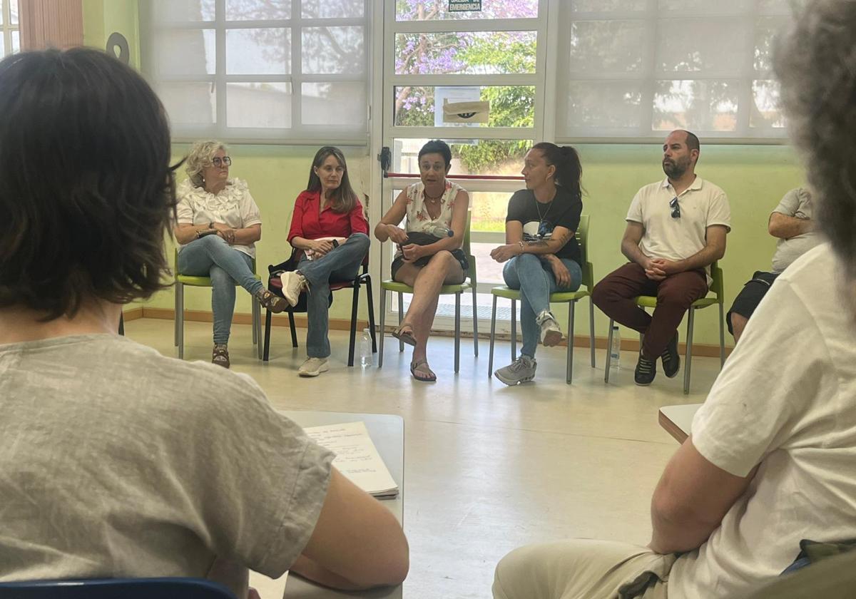 Los familiares de las víctimas de la dana piden a los ayuntamientos que reconozcan a los comités de reconstrucción | las provincias
