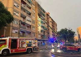 Vehículos de Bomberos en la zona del siniestro.