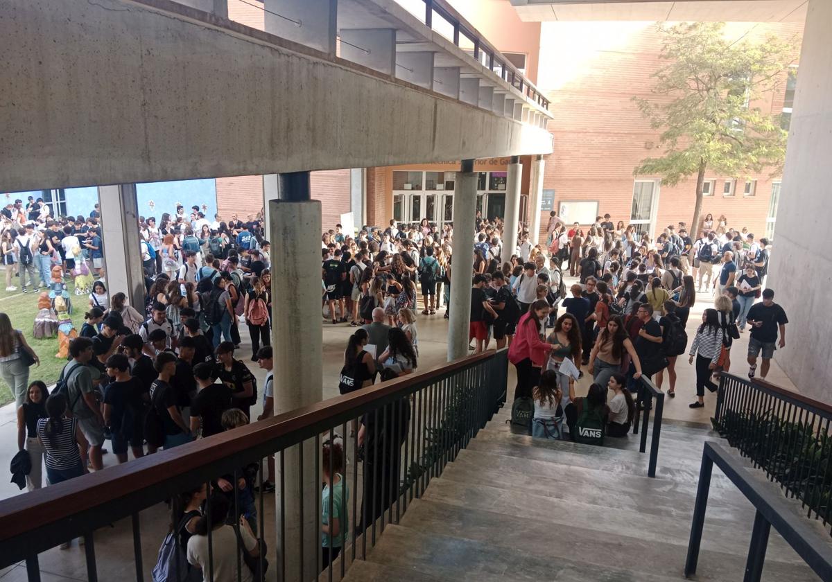 780 estudiantes se examinan de la PAU en el Campus de Gandia de la UPV