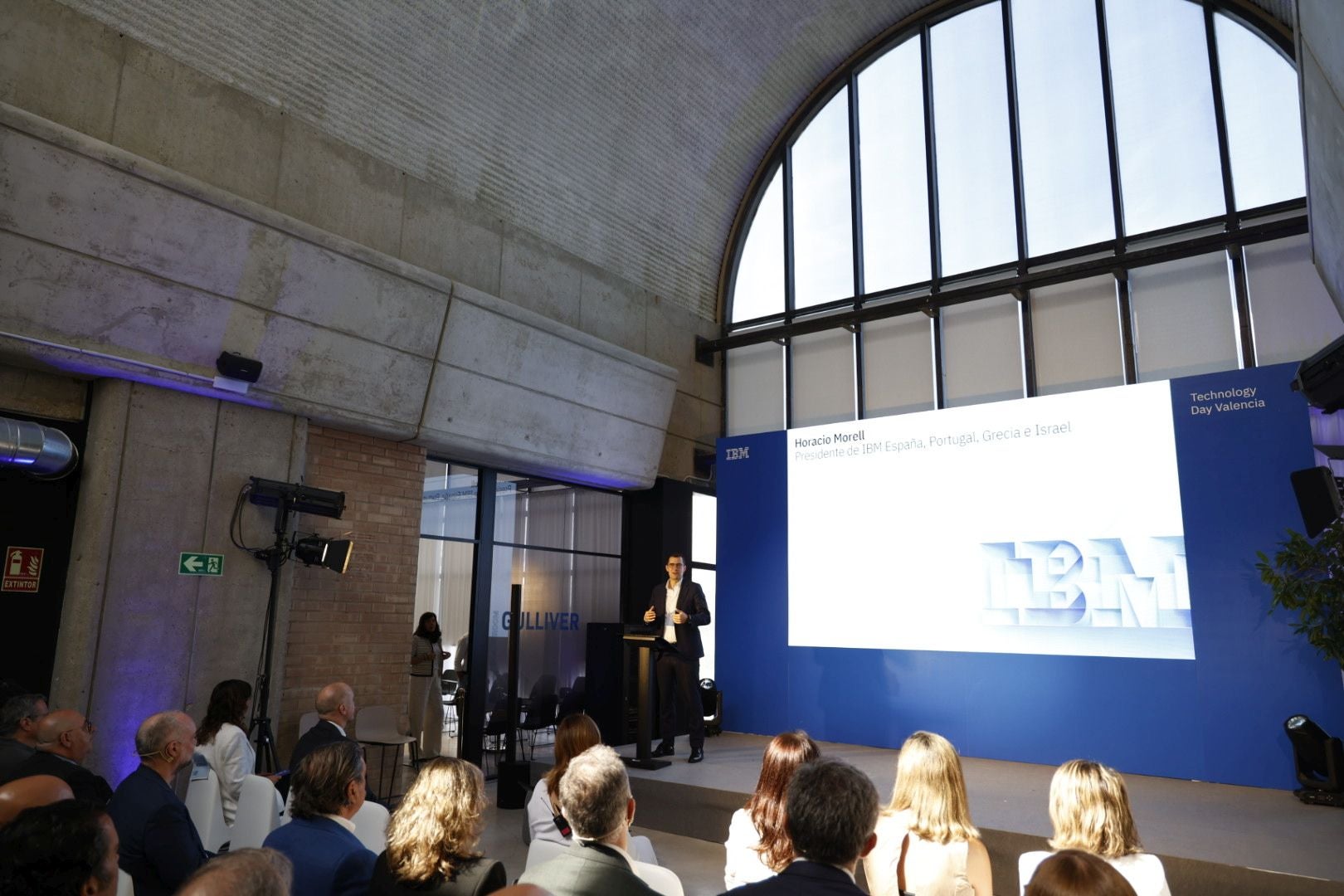 Inauguración del nuevo espacio de IBM en Valencia