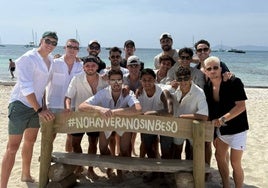 Los jugadores del Levante en Ibiza