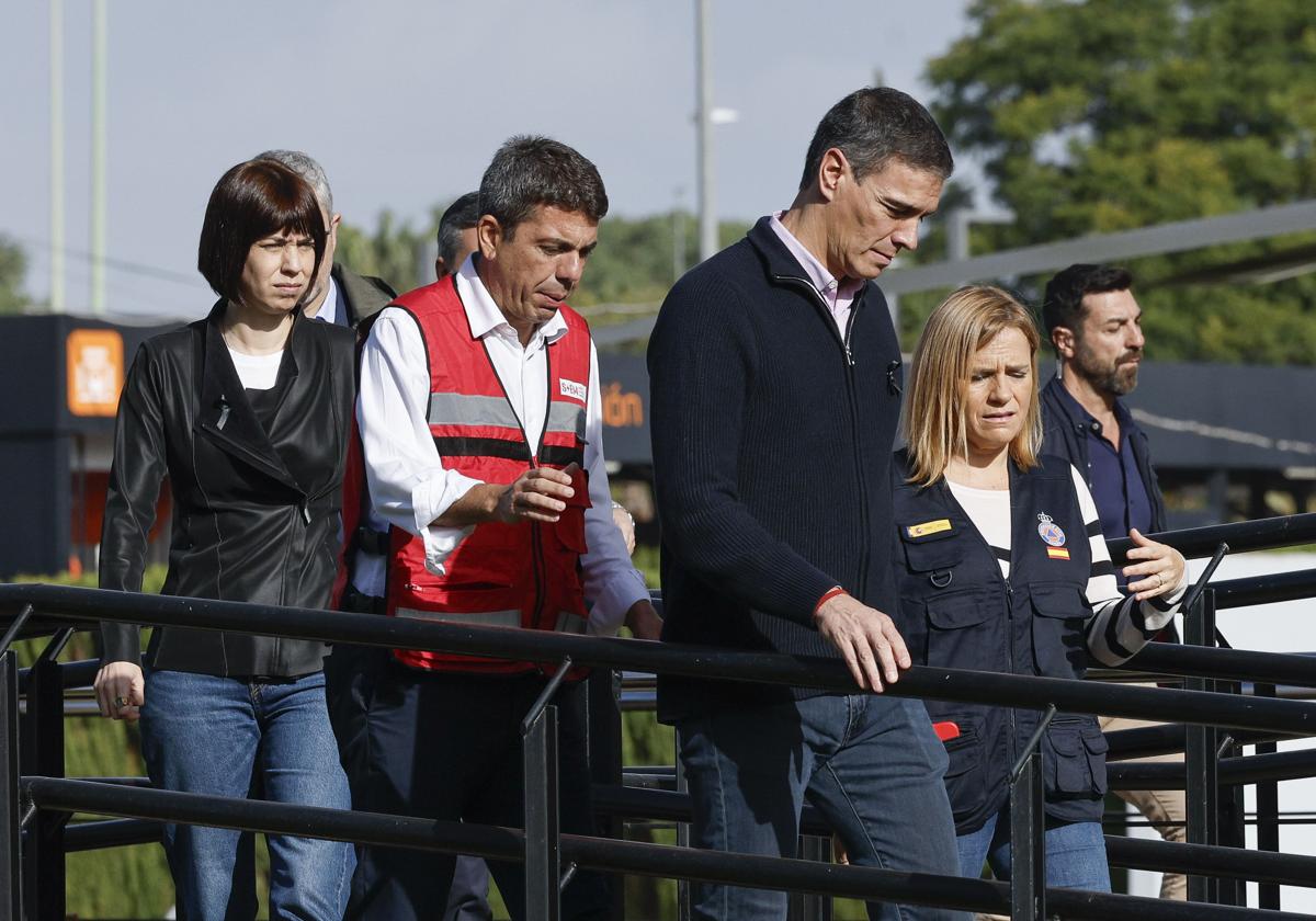El gobierno reparte con dos meses de demora las primeras ayudas europeas por la dana | las provincias