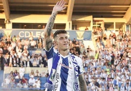 Dani Raba, tras el ascenso con el conjunto madrileño.