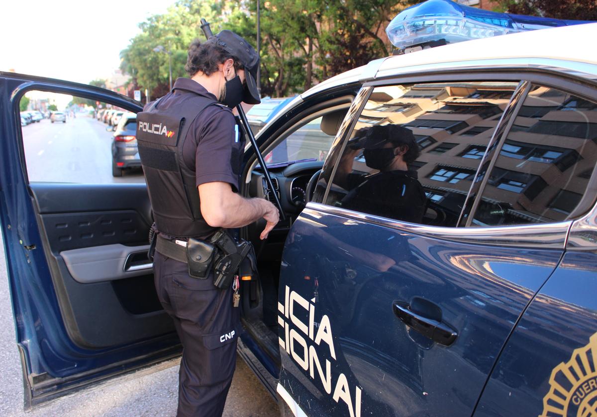A prisión tras cometer 15 robos en vehículos por toda la provincia de valencia | las provincias