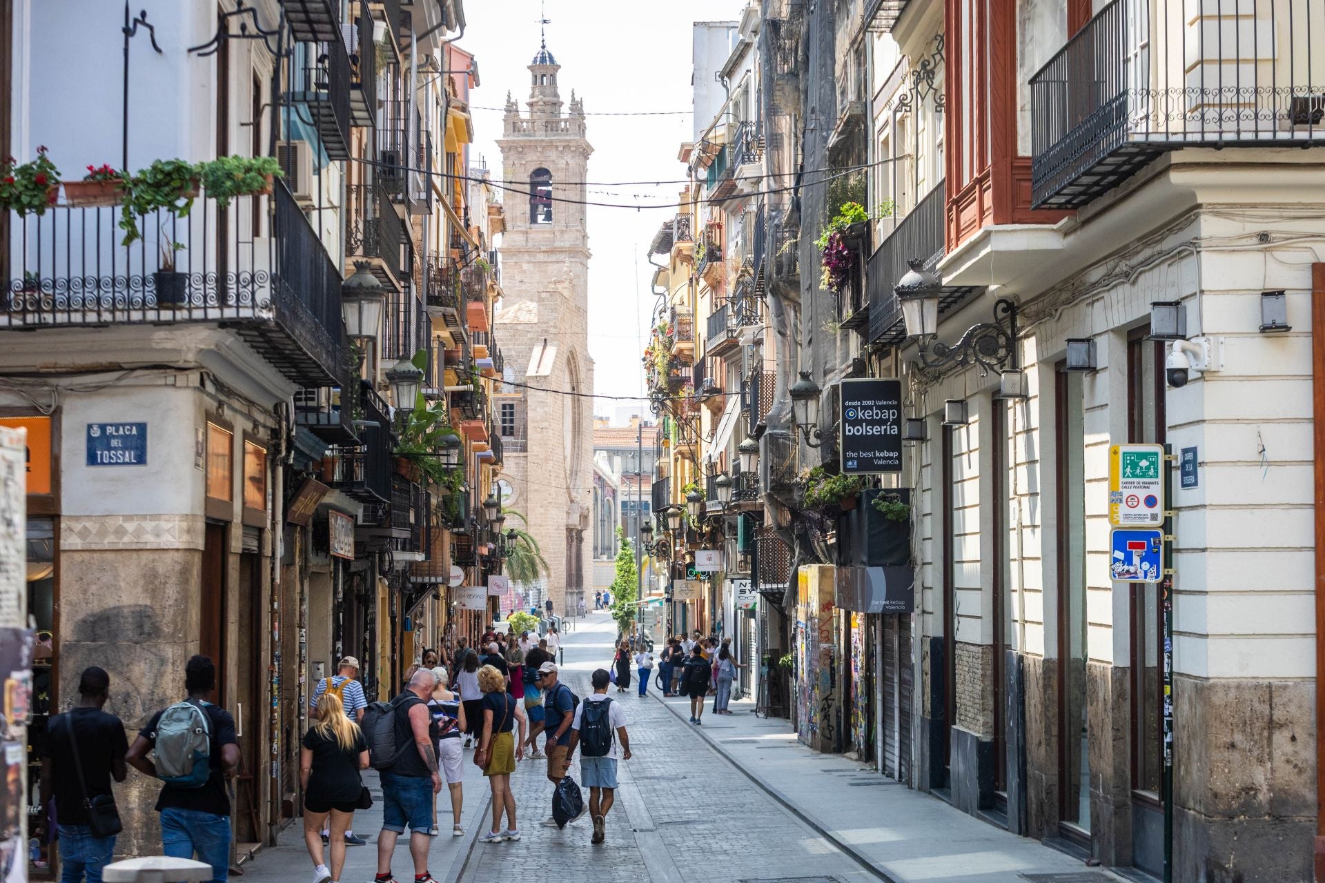 FOTOS | Los apartamentos turísticos copan el centro de Valencia