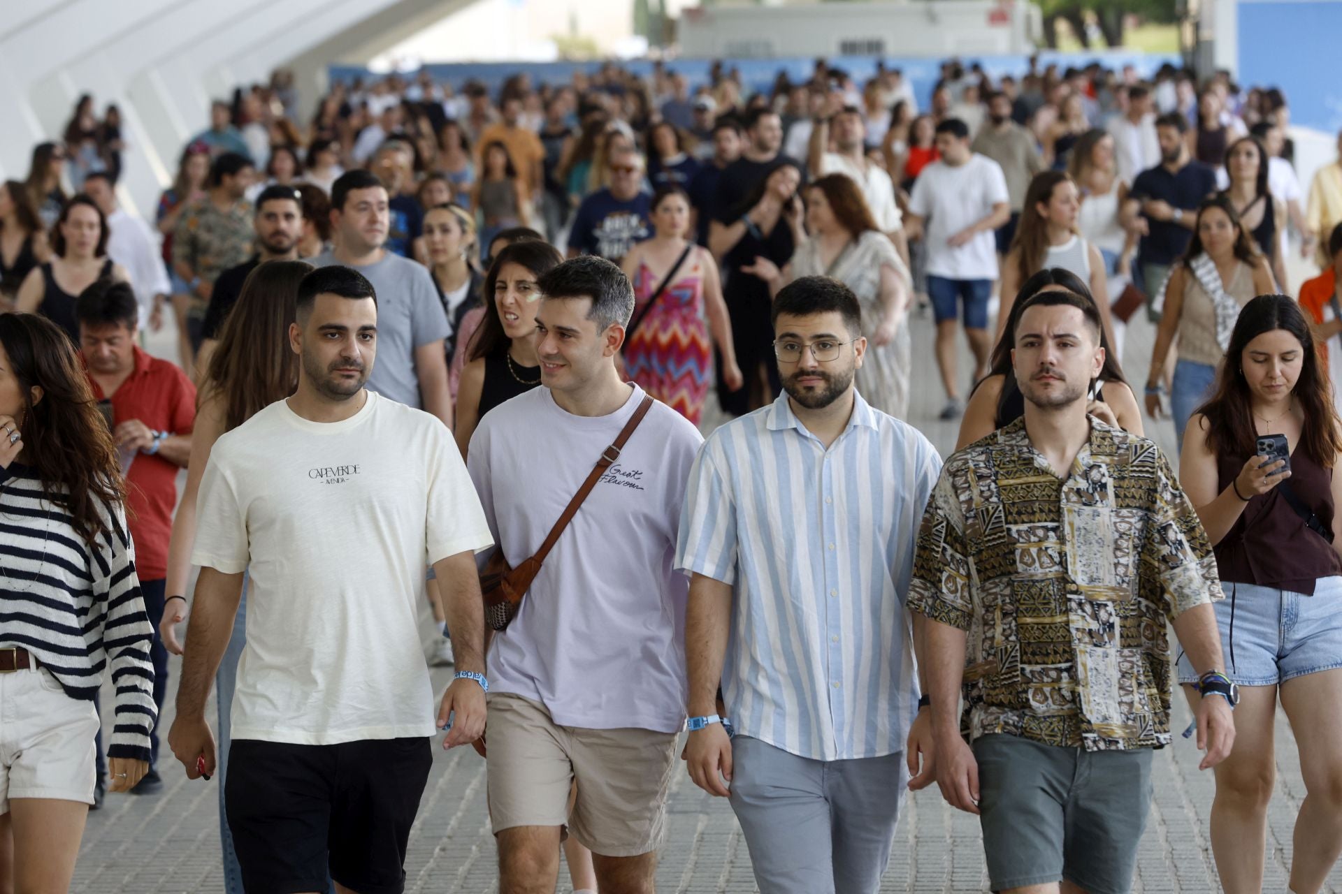 FOTOS | Búscate en el Festival de les Arts 2025 (viernes)