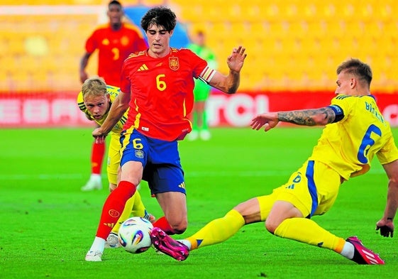 Javi Guerra, en el partido con la Selección Española sub-21.