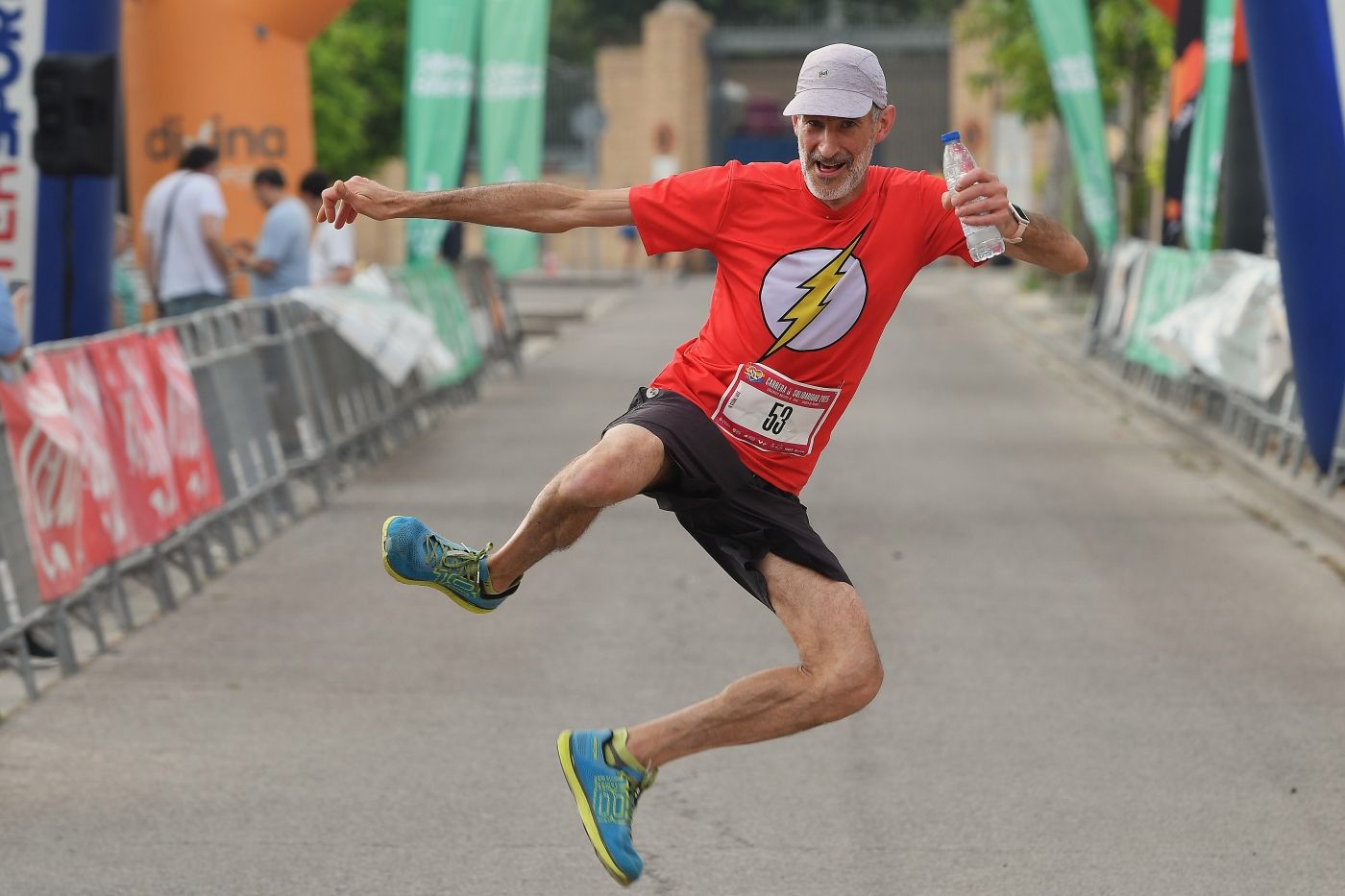 Búscate en la &#039;Carrera por la Solidaridad&#039; en Valencia