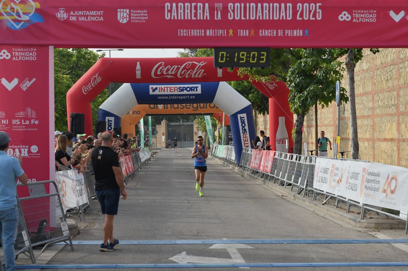 Búscate en la &#039;Carrera por la Solidaridad&#039; en Valencia