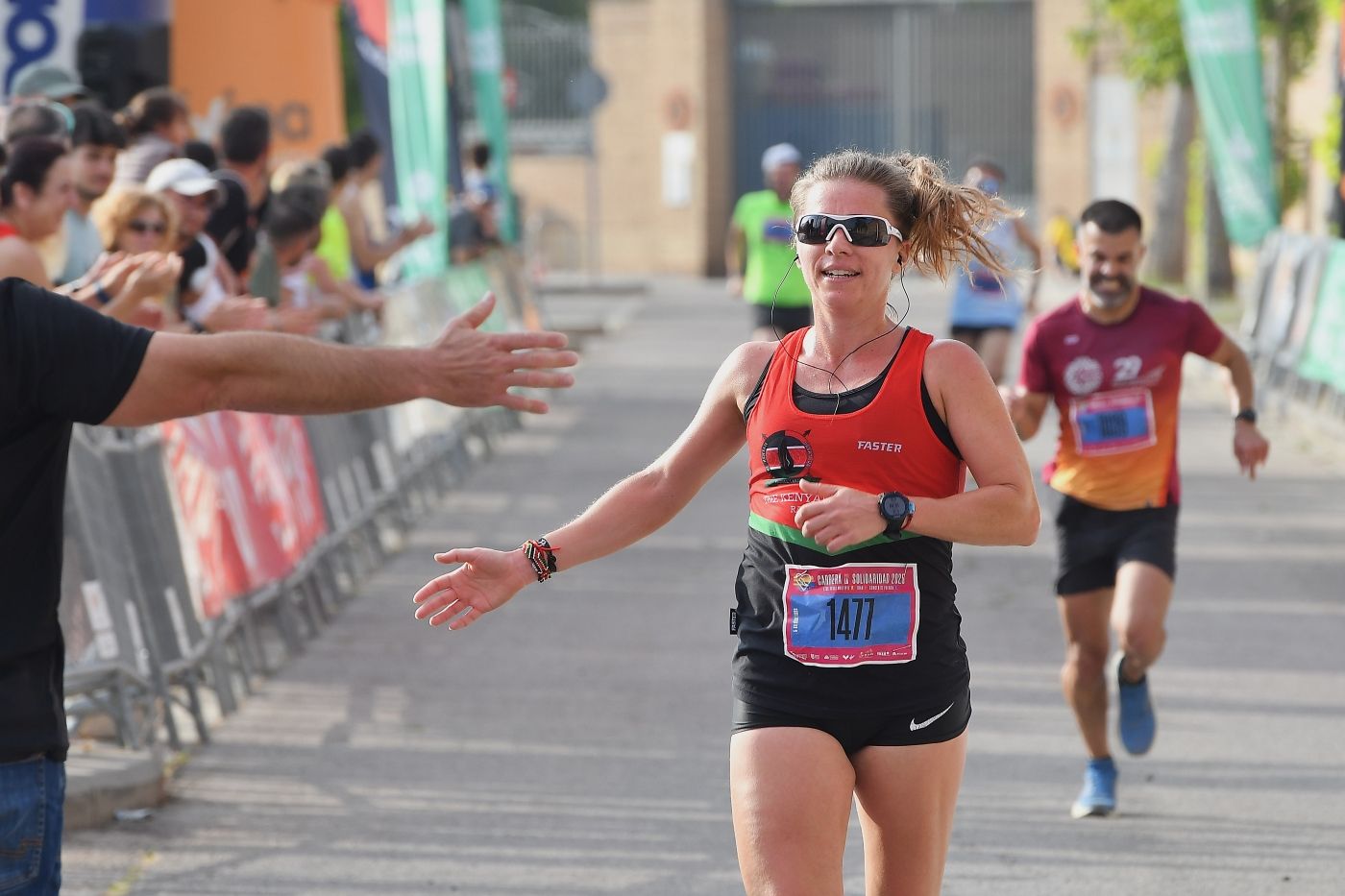 Búscate en la &#039;Carrera por la Solidaridad&#039; en Valencia