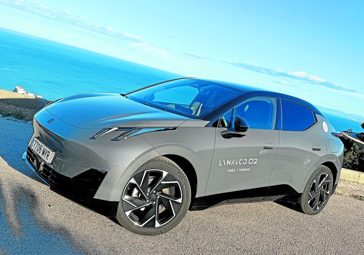 Lynk & Co 02: Suavidad y tecnología en eléctrico | Las Provincias