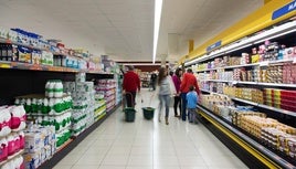 Interior de un supermercado de Mercadona, en una imagen de archivo.
