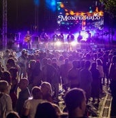 La Orquesta Montecarlo, durante una de sus actuaciones, en una imagen de archivo.