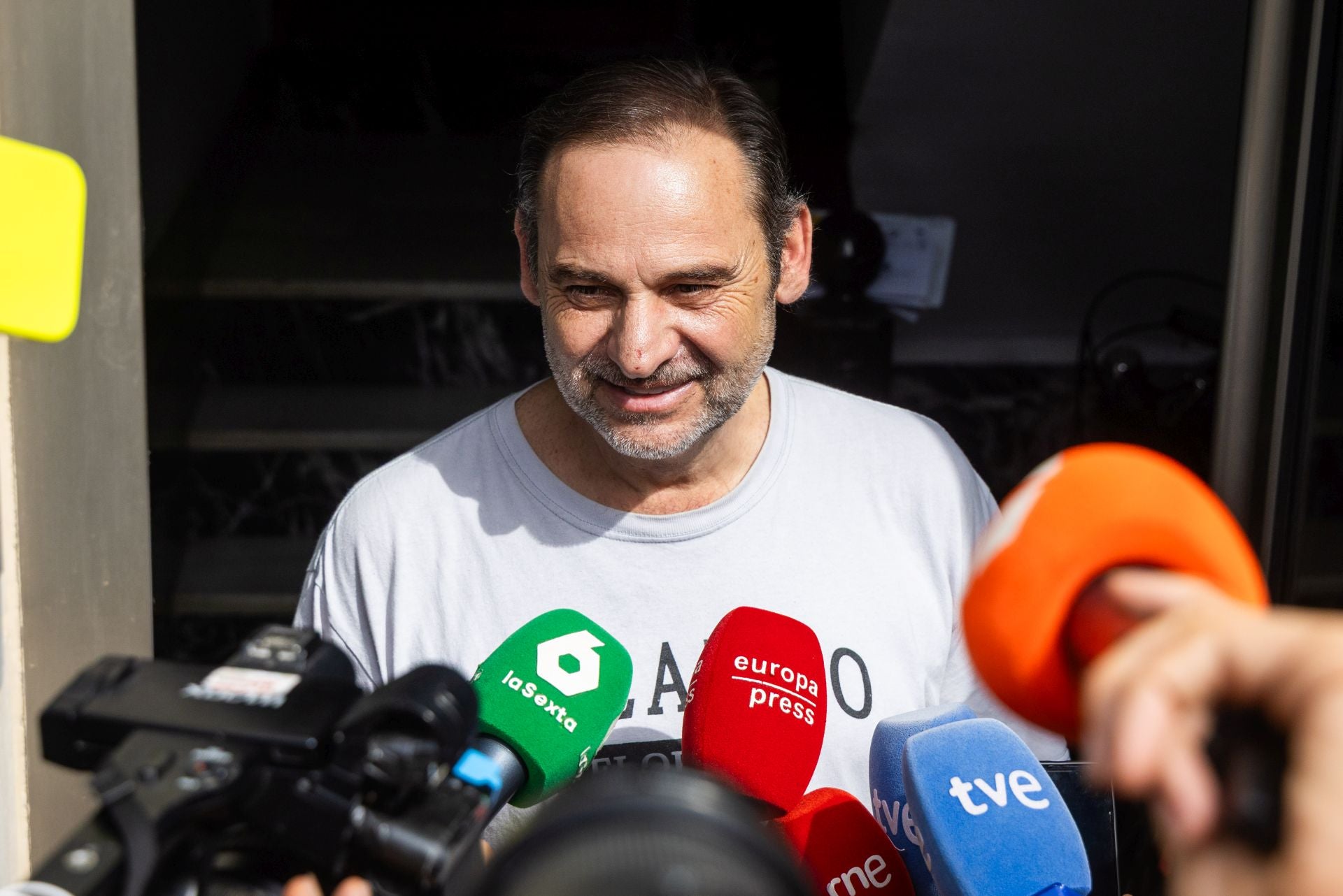La UCO registra la casa de Ábalos en Valencia en busca de pruebas del pago de comisiones en el &#039;caso Koldo&#039;