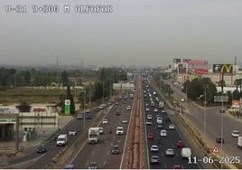 Atascos en la V-31 este miércoles, 11 de junio.