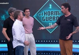 Pablo Motos, durante la prueba con naranjas de este miércoles.