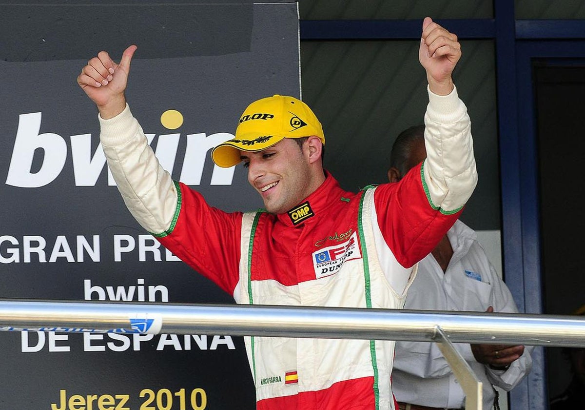 Marco Barba, en el podio de Jerez 2010 tras su triunfo en el Europeo de F3.