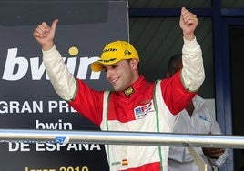 Marco Barba, en el podio de Jerez 2010 tras su triunfo en el Europeo de F3.