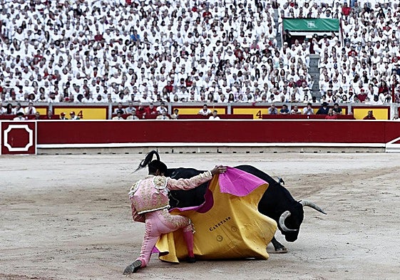El diestro Cayetano Rivera durante la Feria del Toro de San Fermín 2023.