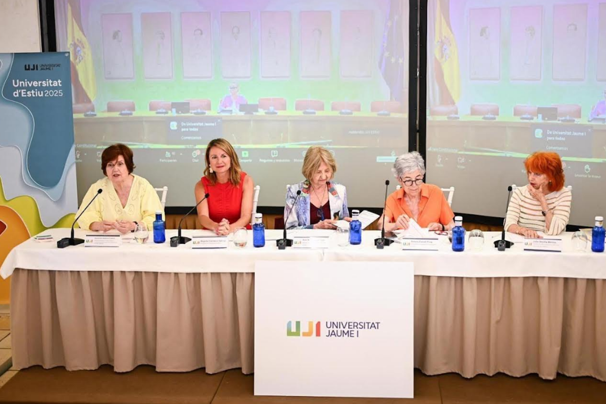 Begoña Carrasco reivindica la valentía de las «madres de la Constitución» y el protagonismo de la mujer en la política actual
