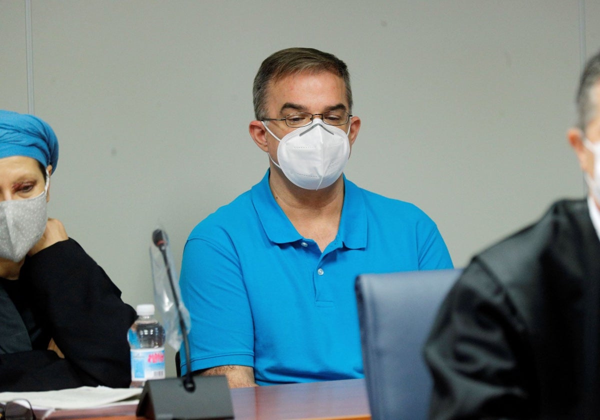 Salvador Rodrigo Lapiedra, en una de las jornadas del juicio por el asesinato de Antonio en la Ciudad de la Justicia de Valencia.