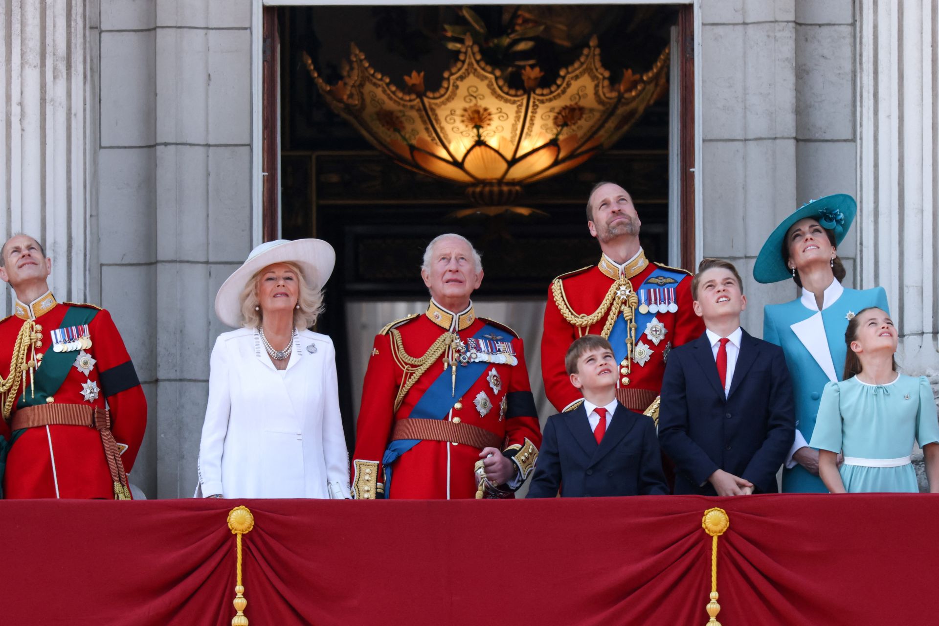 Kate Middleton deslumbra en su vuelta al desfile más colorido del Reino Unido